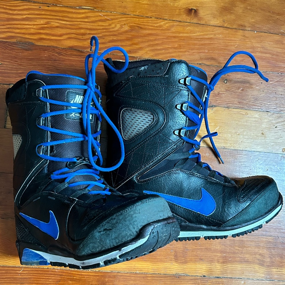 Nike Kaiju Snowboard Boots sz 11